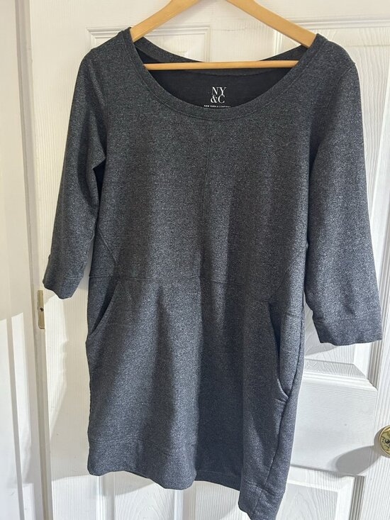 New York & Company Dresses & Skirts - New York & Co Lightweight Sweatshirt Dress Medium Minimal Casual Comfy